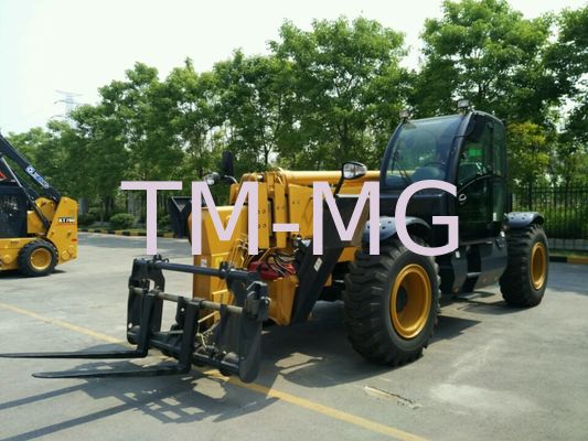 کیفیت  3 Ton 4 Ton Small Extenda Boom Forklift / XC6-3507 Compact Telehandler Machine کارخانه